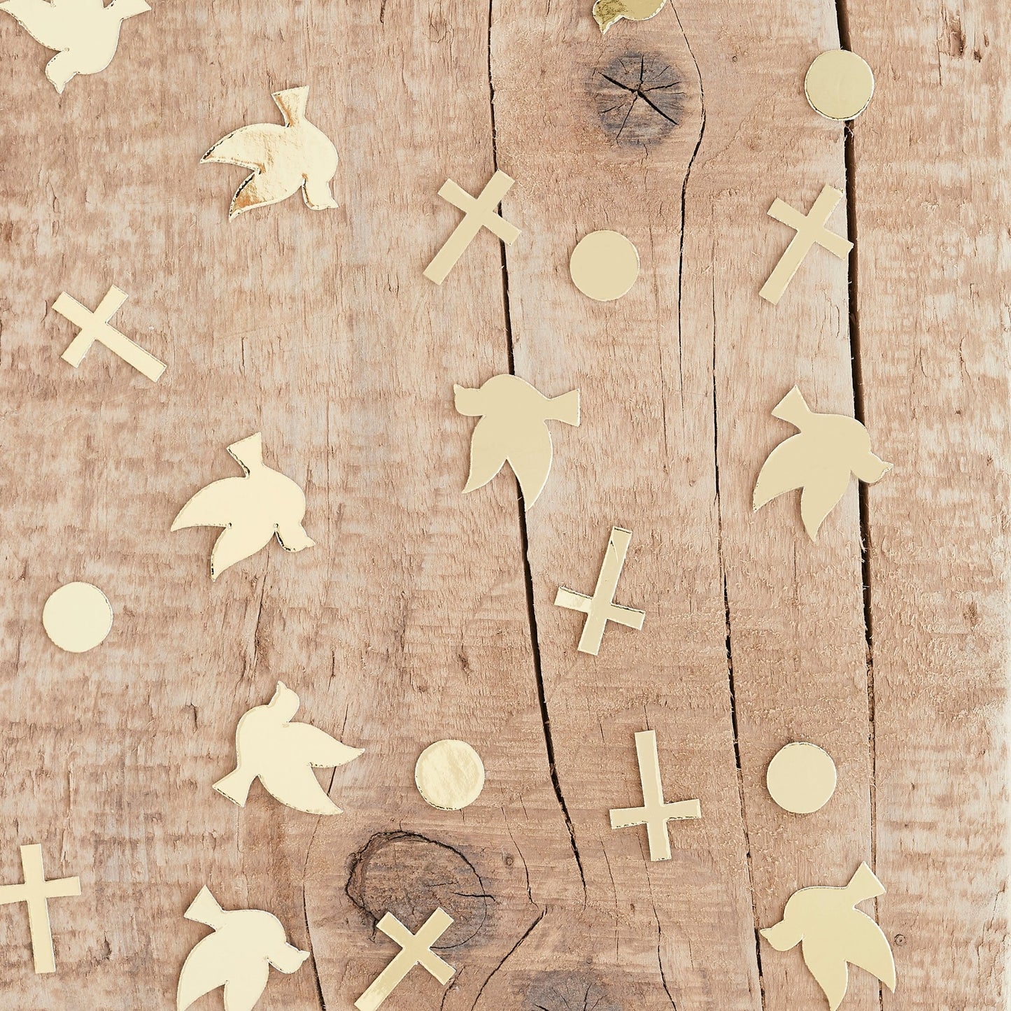 Communion Table Scatter Confetti - Patisserie Valerie