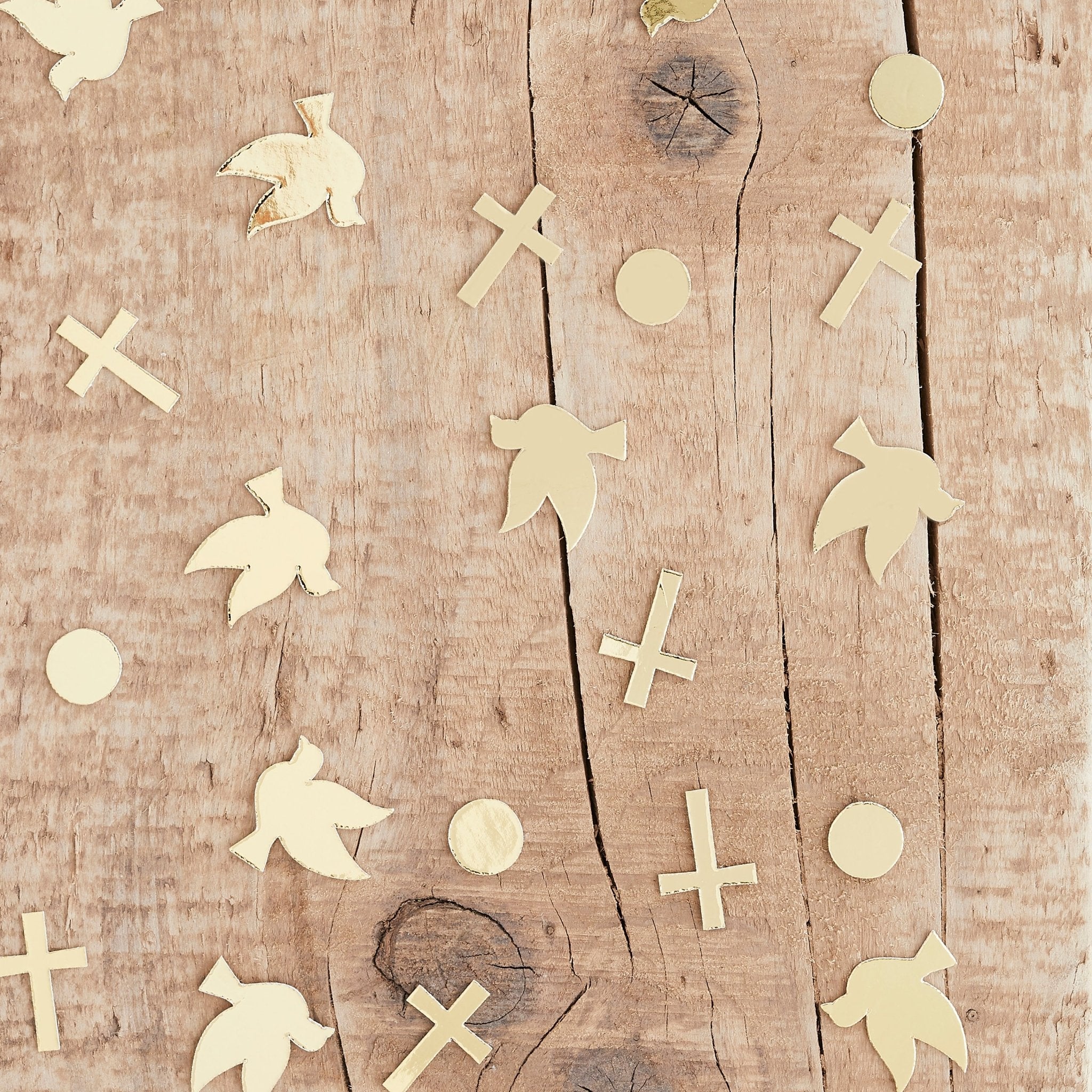 Communion Table Scatter Confetti - Patisserie Valerie