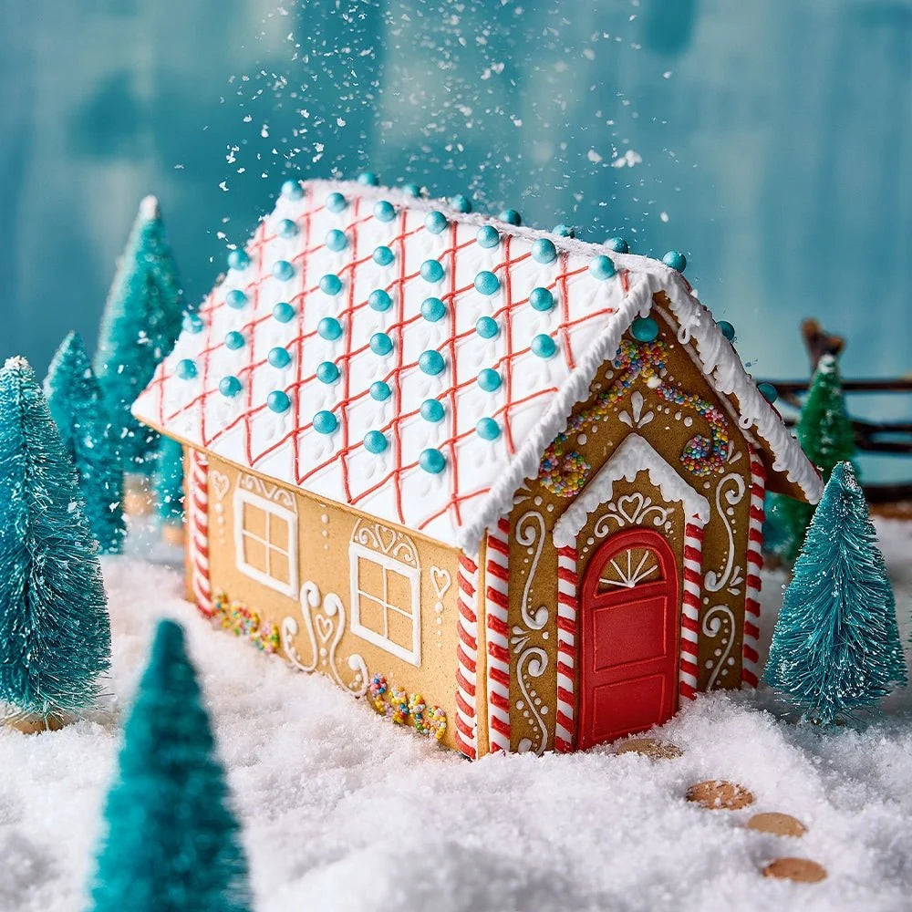 Biscuiteers DIY Gingerbread House Kit