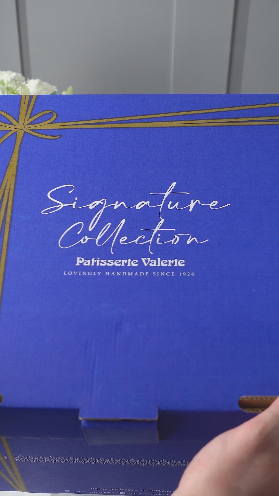 Luxurious Chocolate Wedding Cake