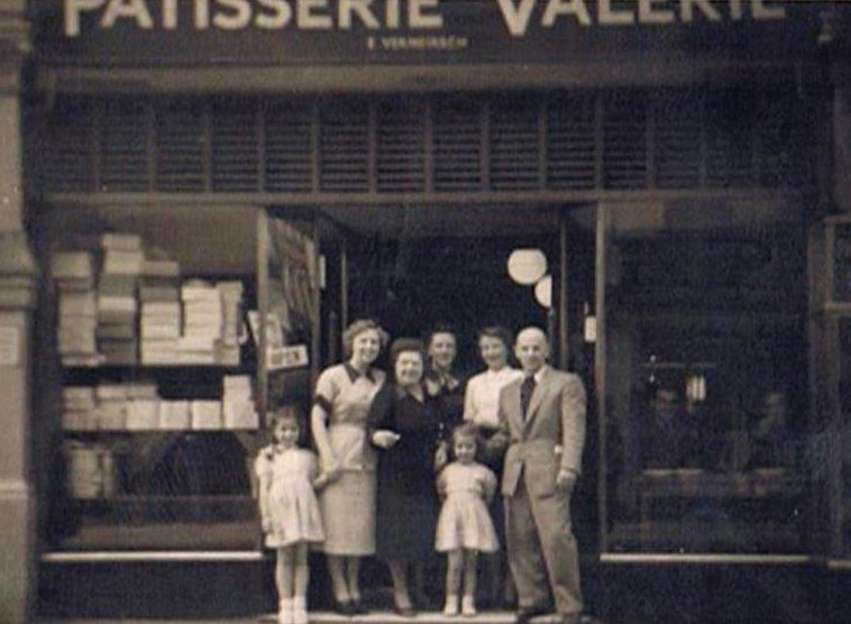 Patisserie Valerie founders and family in front of the original Soho shopfront